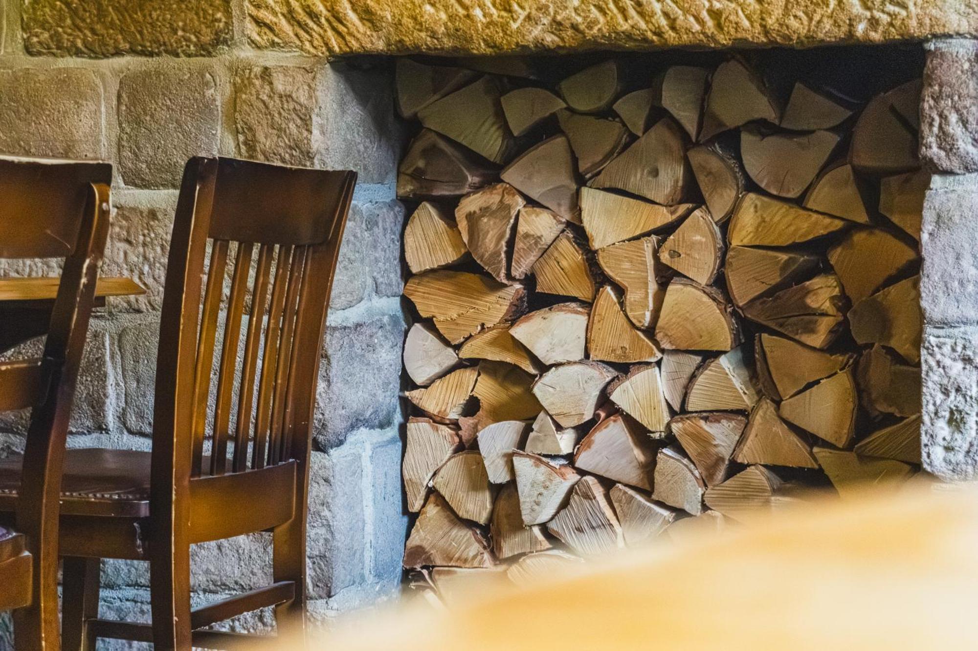 White Lion Hotel Хебдън Бридж Екстериор снимка
