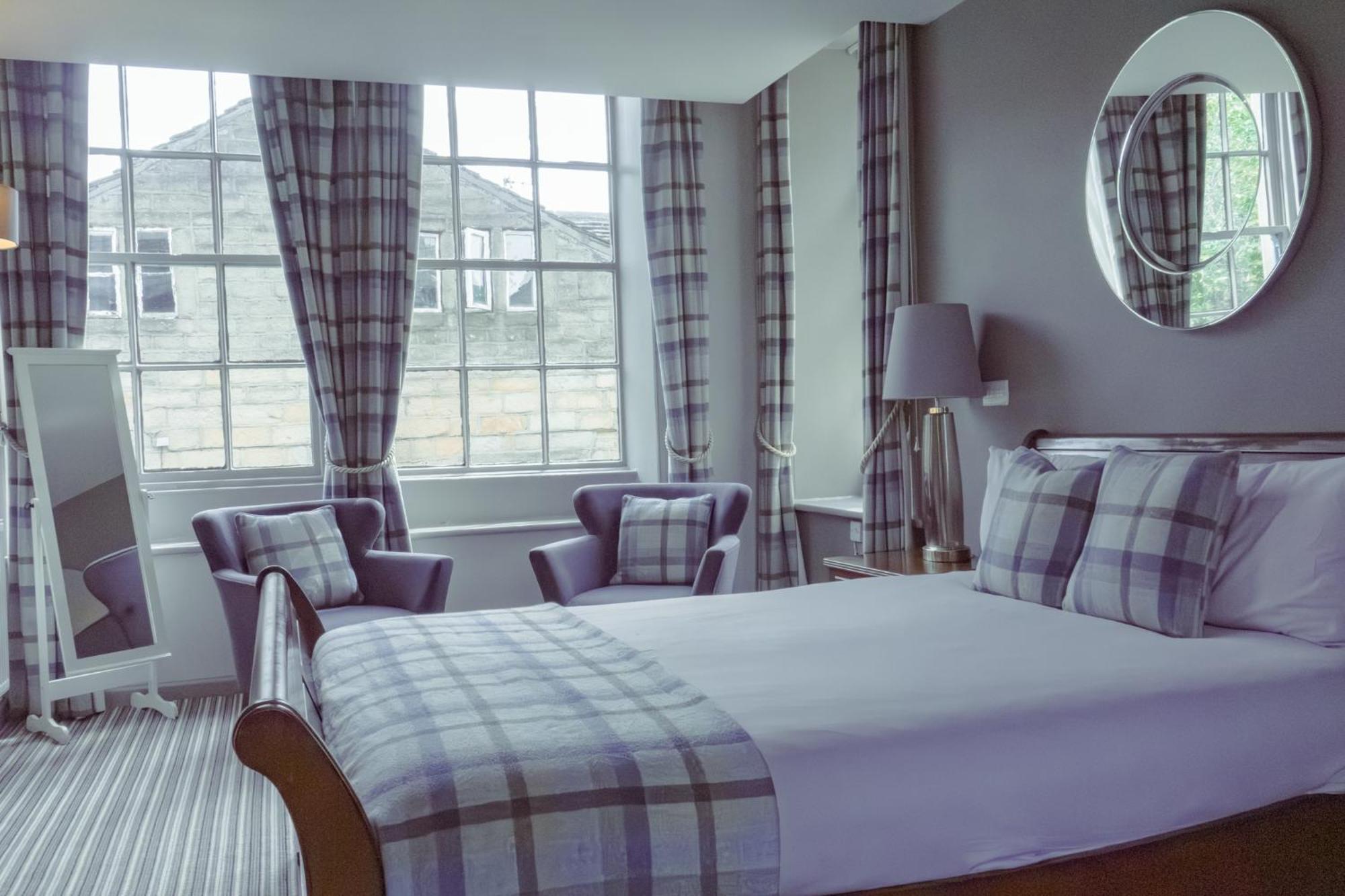 White Lion Hotel Хебдън Бридж Екстериор снимка